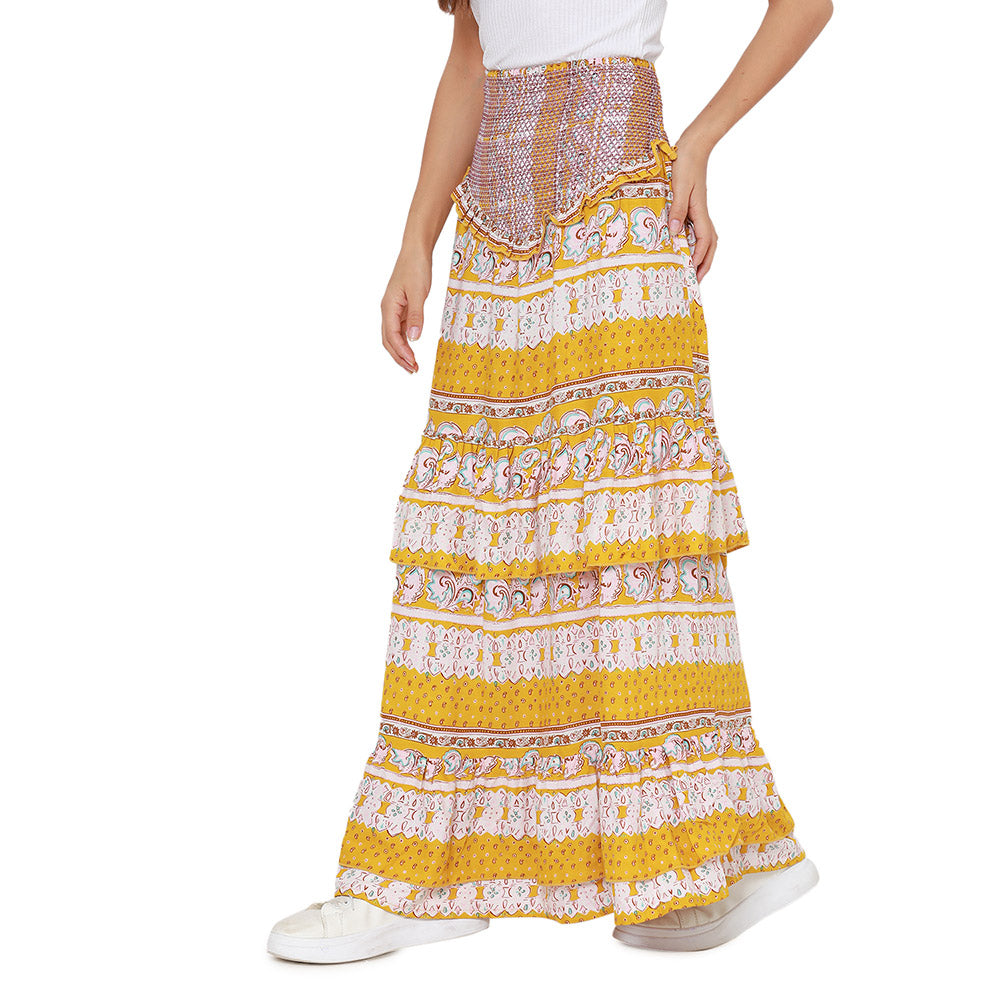 Shreded SHORTS & SKIRTS SMALL/ Bottoms